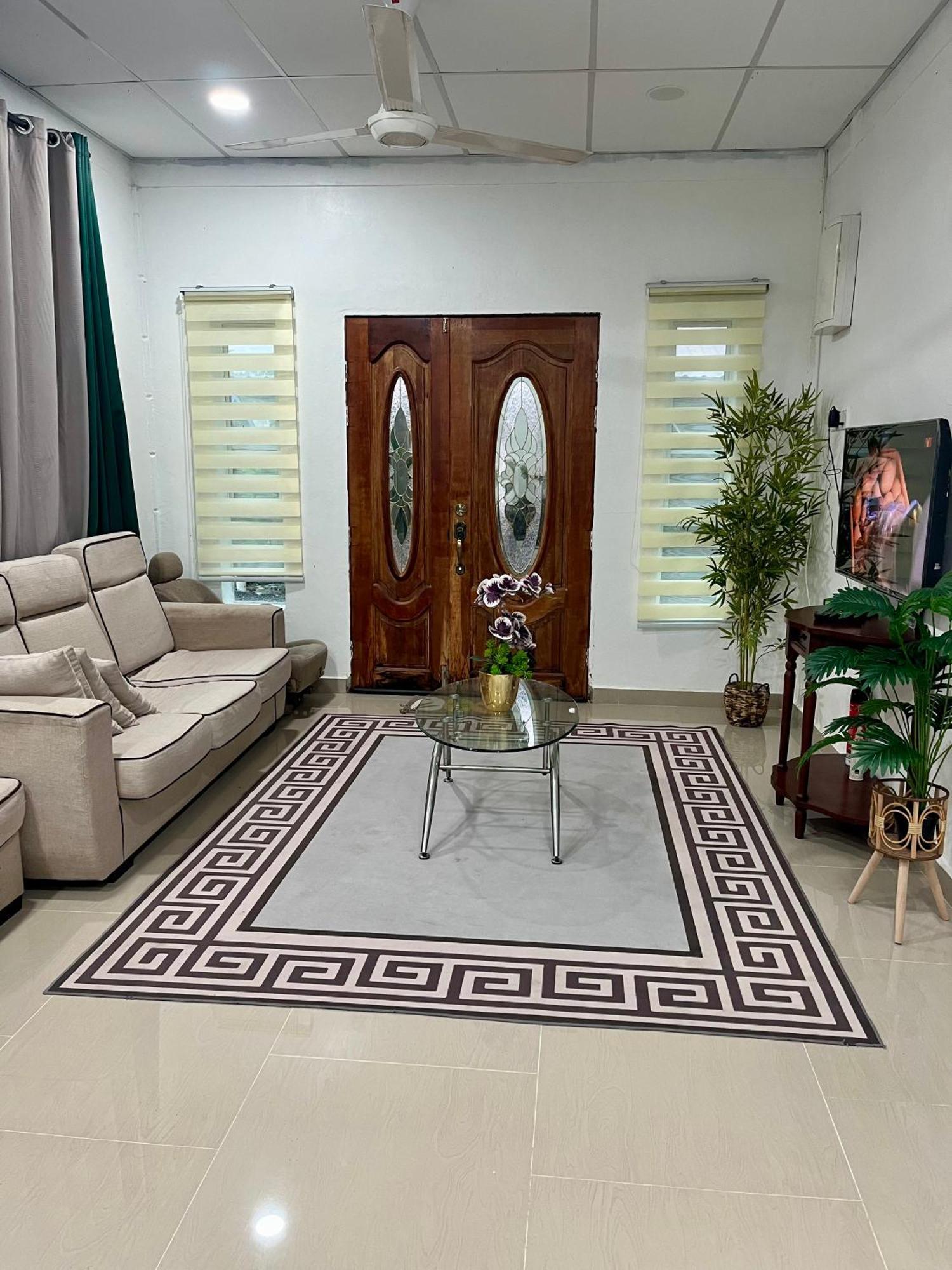 Tiara Inn Homestay 2 Tingkat Pontian Johor Pontian Besar Экстерьер фото